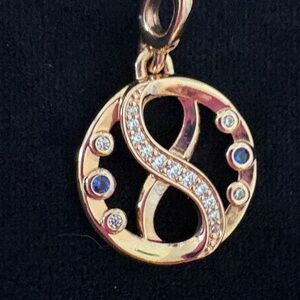 Pandora ME Infinity Symbol Medallion rose gold-plated